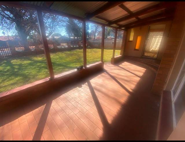 4 BEDROOM HOUSE FOR SALE IN KANONKOP
